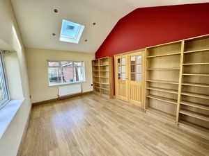 Family Room- click for photo gallery